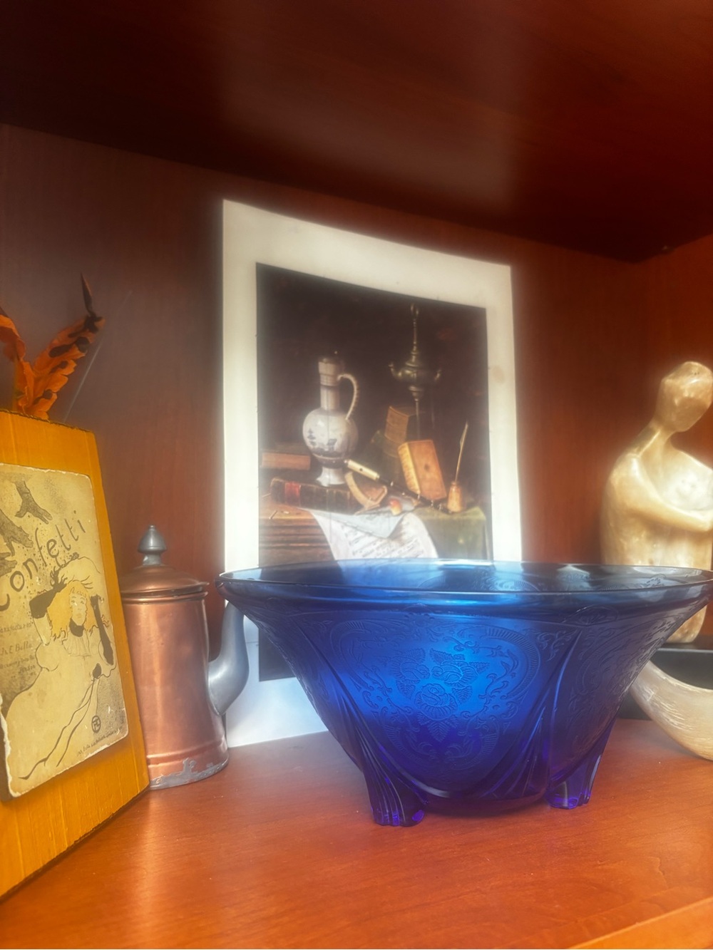 Hazel Atlas, Royal Lace Royal Blue Bowl w/ Etched and Molded Feminine design